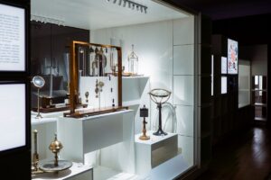 Bergara ezagutzeko bisita gidatuak